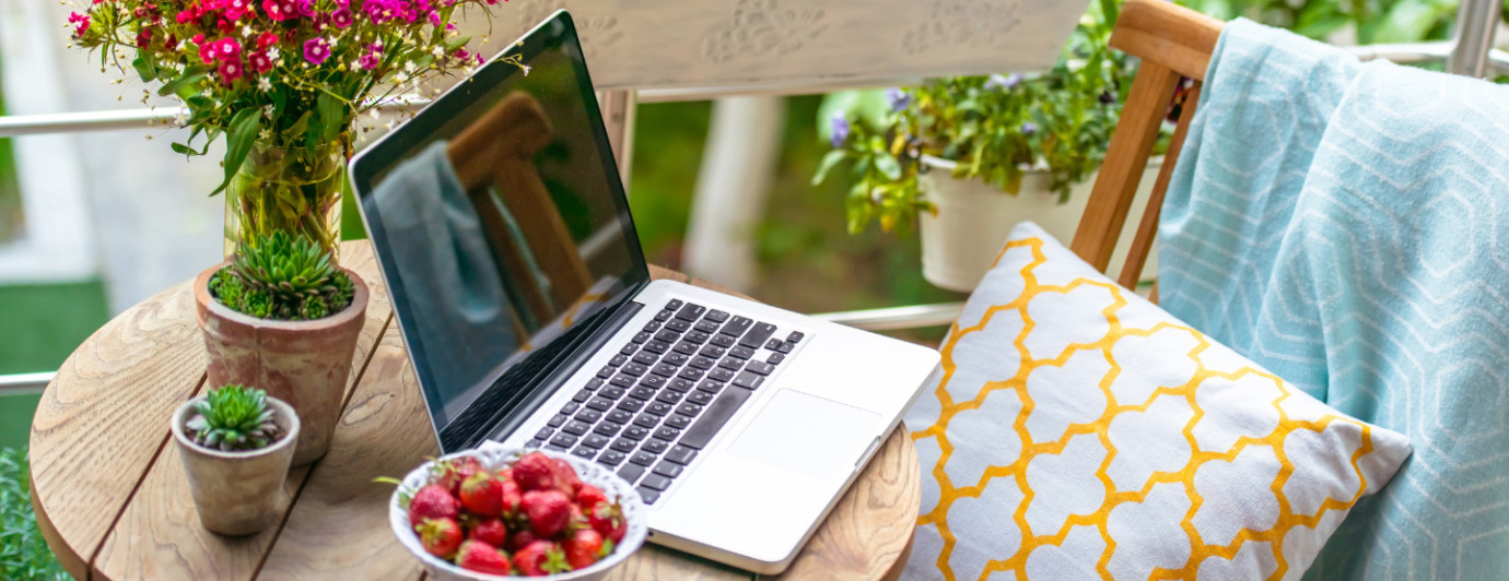 Home office na balkonie