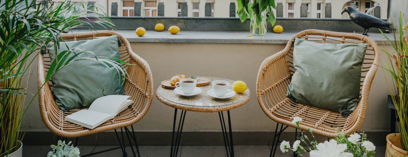 Loggia a balkon. Czy wiesz czym się różnią?
