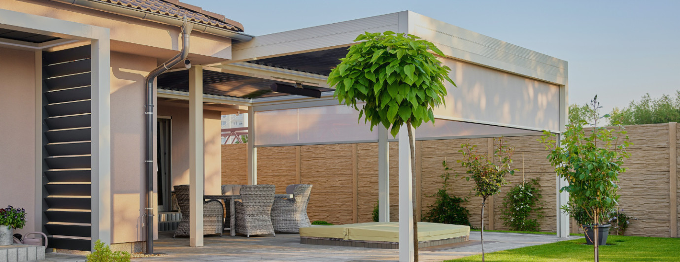 Ogrodowa pergola – własny projekt czy gotowa budowla?