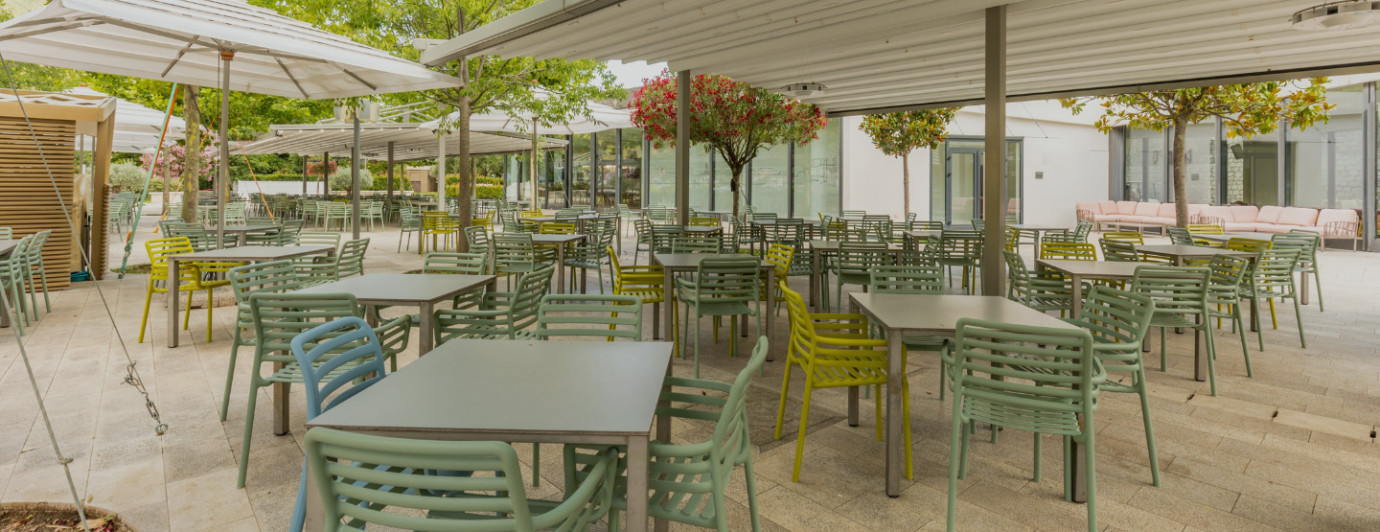 Meble HoReCa - jakie meble najlepiej pasują do restauracji?