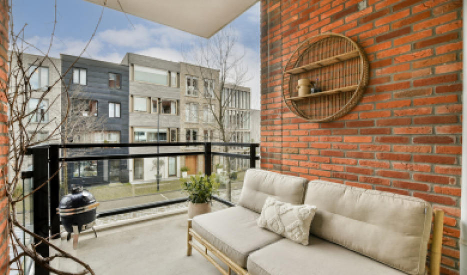 Kanapa na balkon - jak wybrać idealną