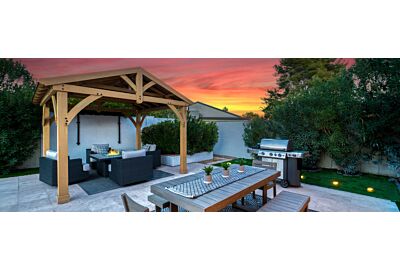 Wiata ogrodowa. Przytulna przestrzeń do relaksu