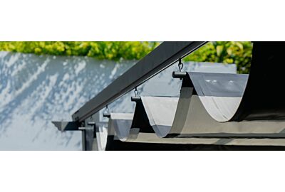 Markiza, wiata czy pergola? Jakie zadaszenie na taras wybrać?