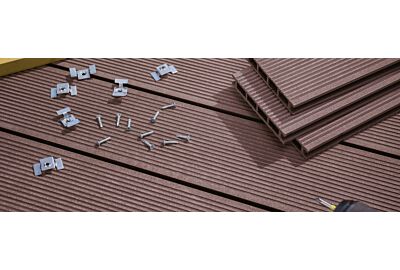 Jak wybrać najlepsze deski na balkon? Cena, montaż i konserwacja