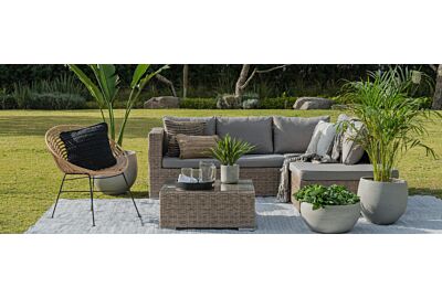 Dlaczego meble technorattanowe są lepsze od innych?