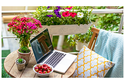 Home office na balkonie