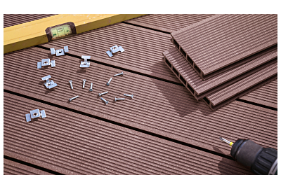 Jak wybrać najlepsze deski na balkon? Cena, montaż i konserwacja