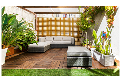 Jak dobrze dobrać meble ogrodowe do przestrzeni? 