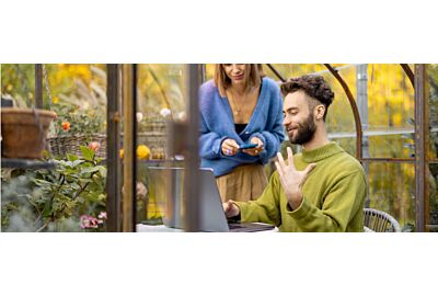 Ogrodowe trendy – czego nie może zabraknąć w ogrodzie w 2025 roku