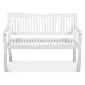Biała drewniana ławka ogrodowa z pionowymi szczebelkami na oparciu i siedzisku.