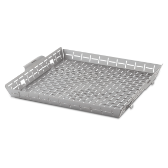 Kosz do pieczenia Weber Crafted – widok pod kątem, pusty kosz ze stali nierdzewnej.