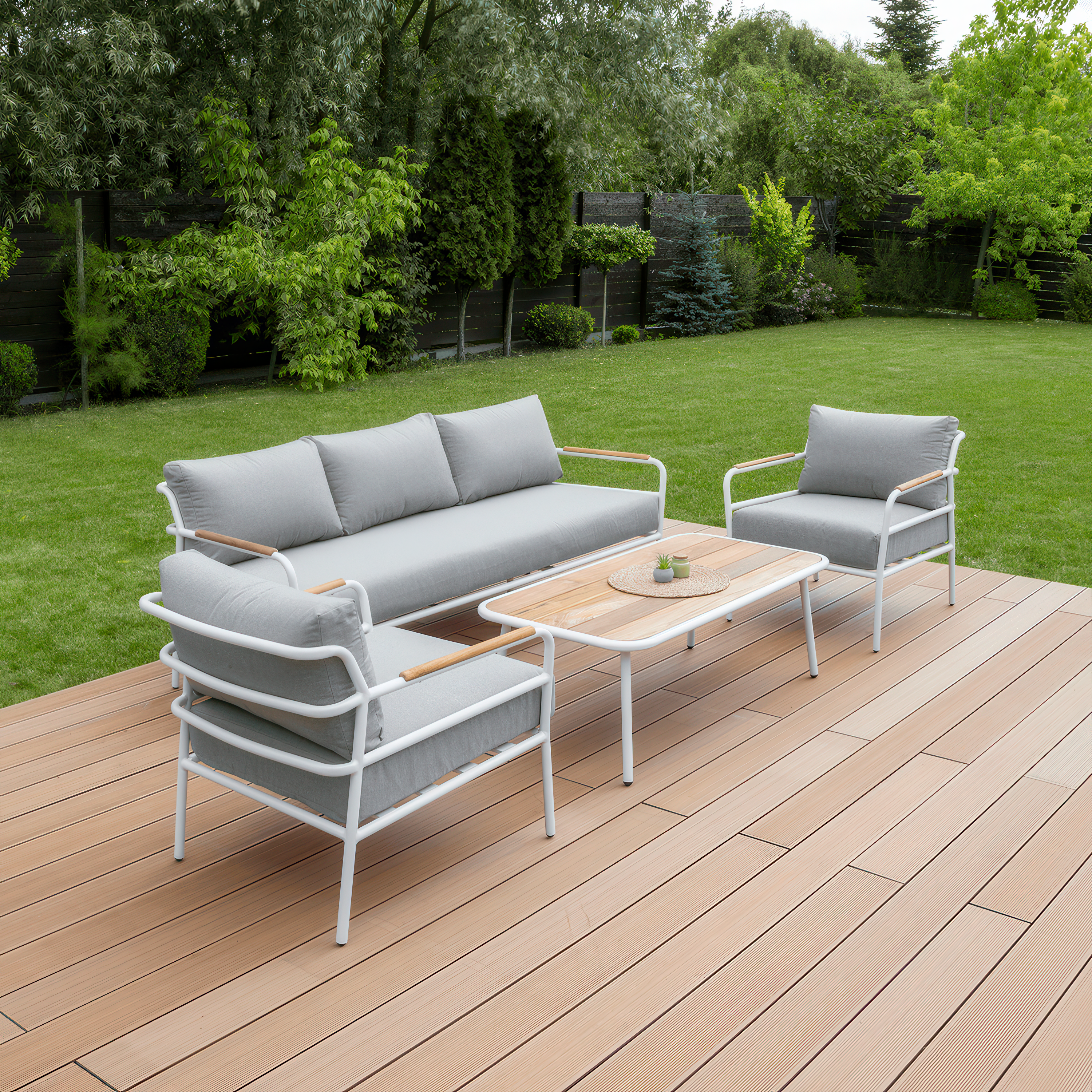 Aranżacja na tarasie ogrodowym wygodnych mebli ORCHID Caffe w stlowym białym kolorze