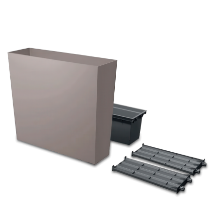 Prostokątna donica balkonowa w kolorze taupe z wyjmowanym wkładem i uchwytami do zawieszenia.