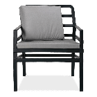 czarny fotel ogrodowy z szarym siedzeniem i poduszką