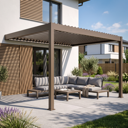 Automatyczna pergola przyścienna ELEGANCE WALL AUTOMATIC 3x4 z oświetleniem LED Taupe - Gutroof — aranżacja