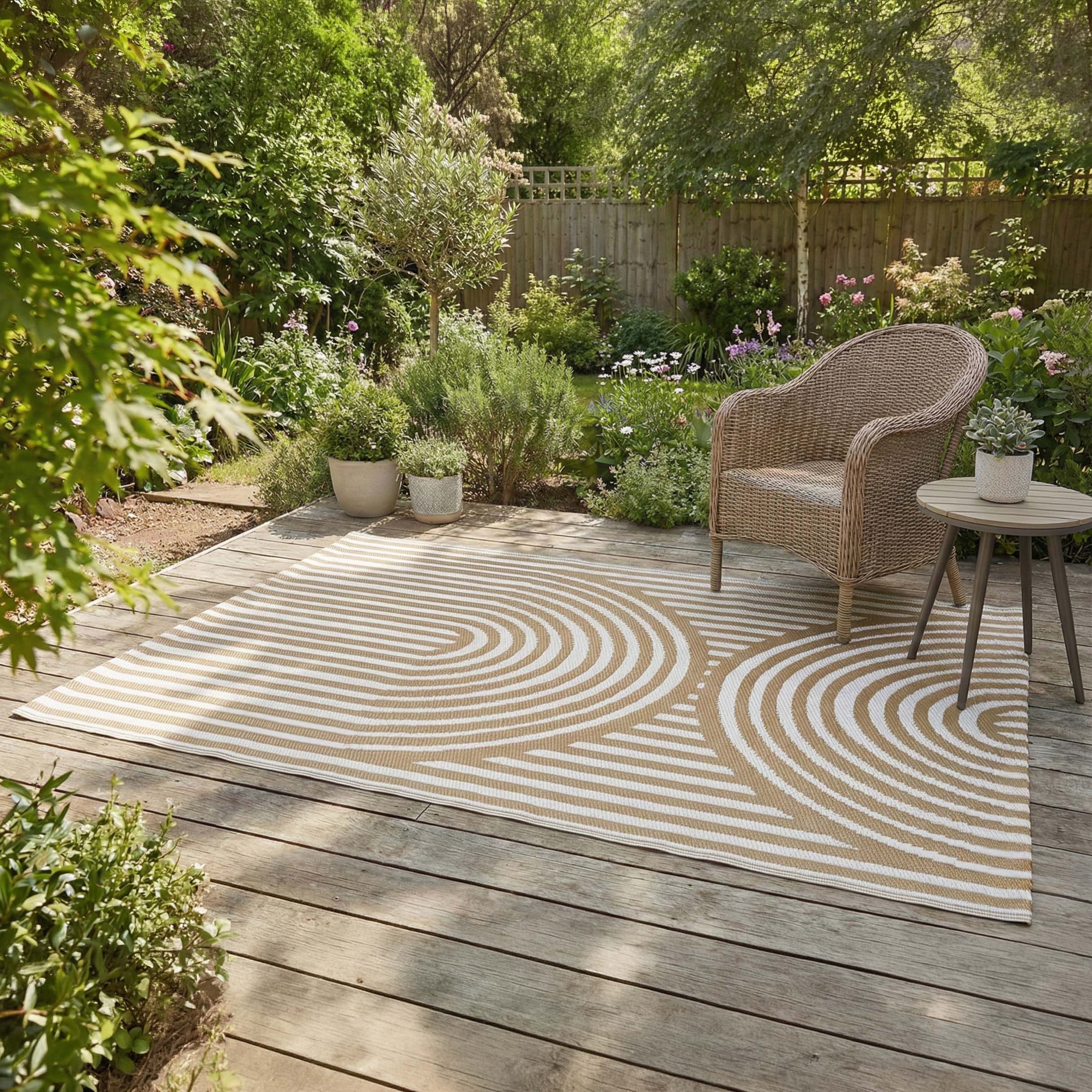 Dywan zewnętrzny na balkon 160x230 cm Beige - MOODME