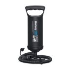 Czarna ręczna pompka powietrzna z wężem