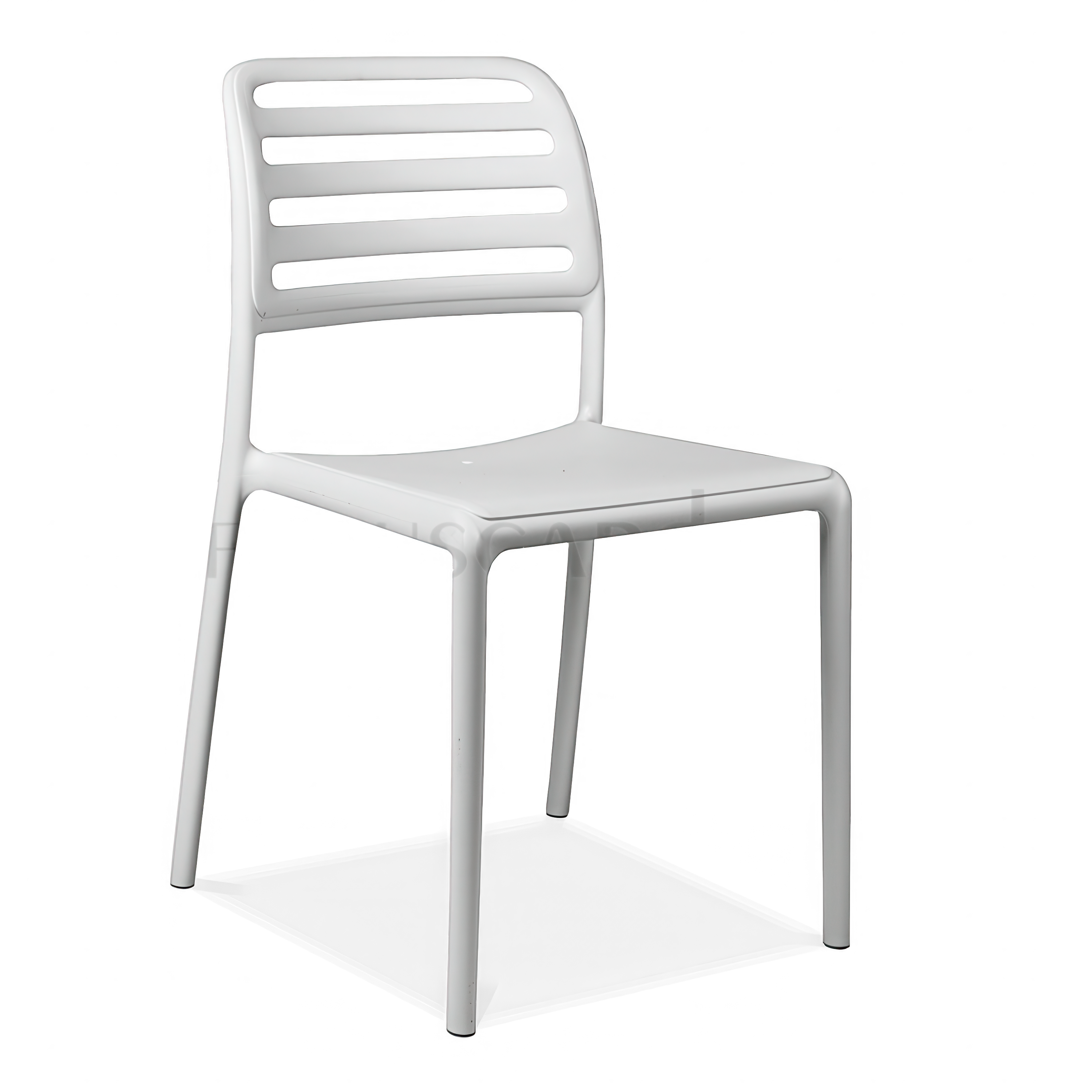 białe krzesło jadalniane z oparciem