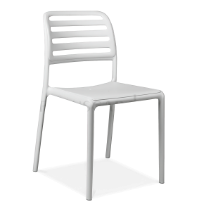 białe krzesło jadalniane z oparciem