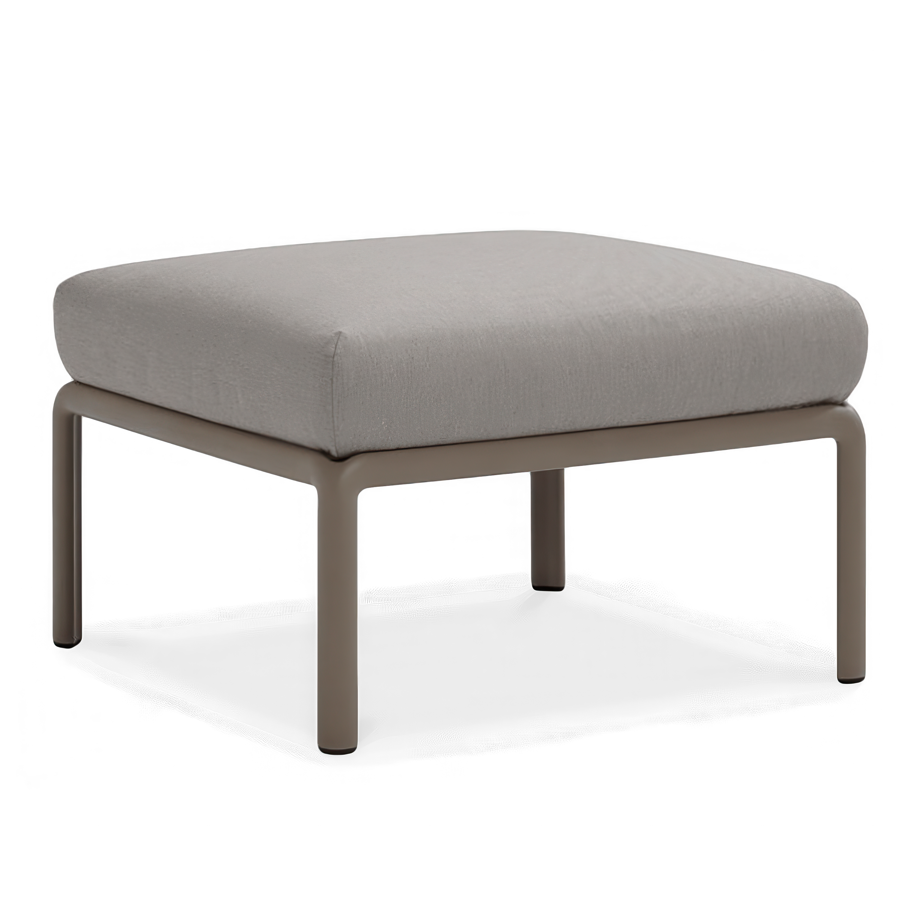 Wygodna pufa wykonana z polipropylenu do ogrodu lub na taras