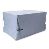 Mebel przykryty szarym pokrowcem