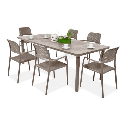 brązowy zestaw mebli jadalnianych z sześcioma krzesłami i stołem ogrodowym