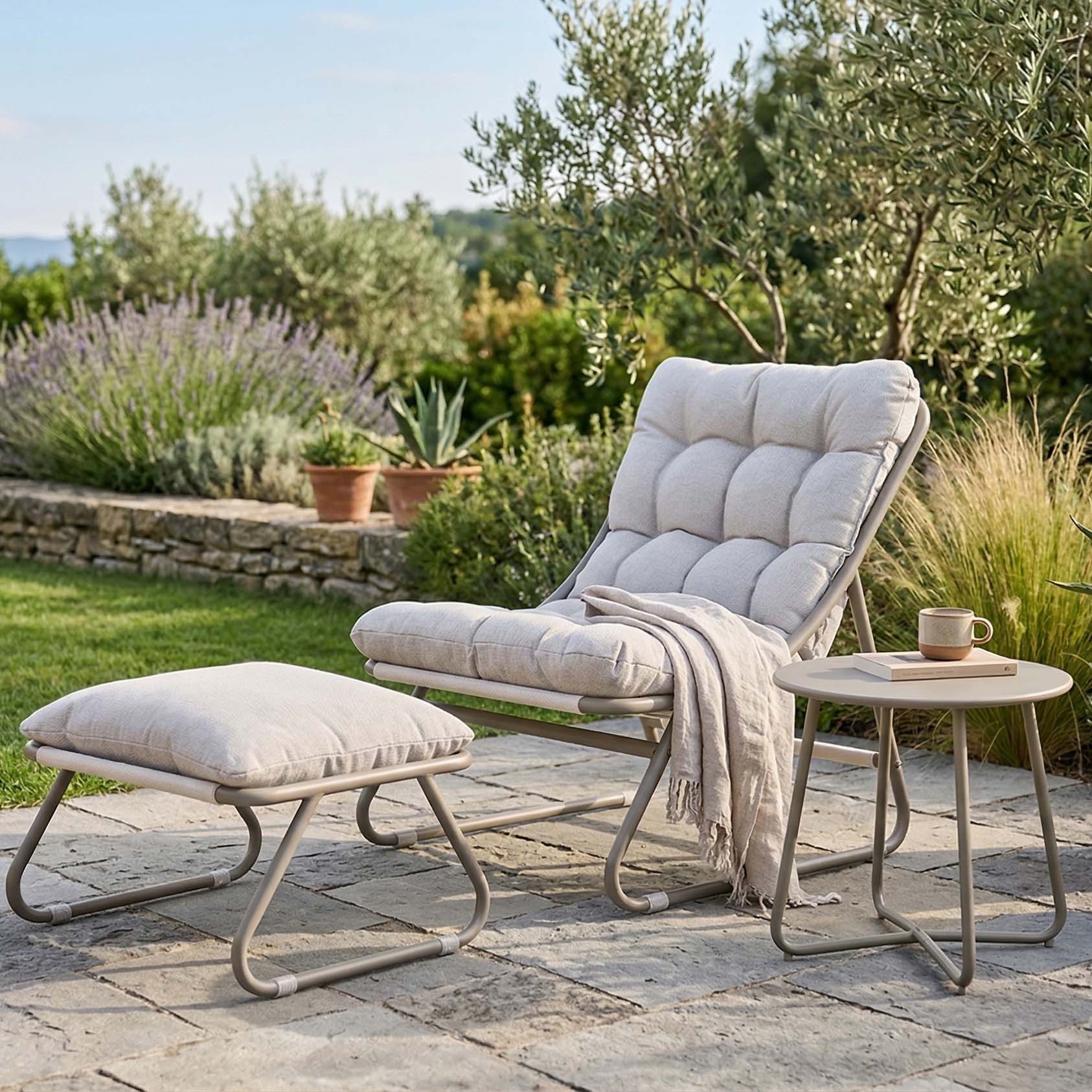 Aranżacja na ogrodzie antracytowych mebli vista caffe