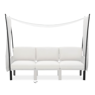 biała osłona na czarnym stelażu na meble ogrodowe