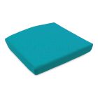 niebieska poduszka na krzesło ogrodowe