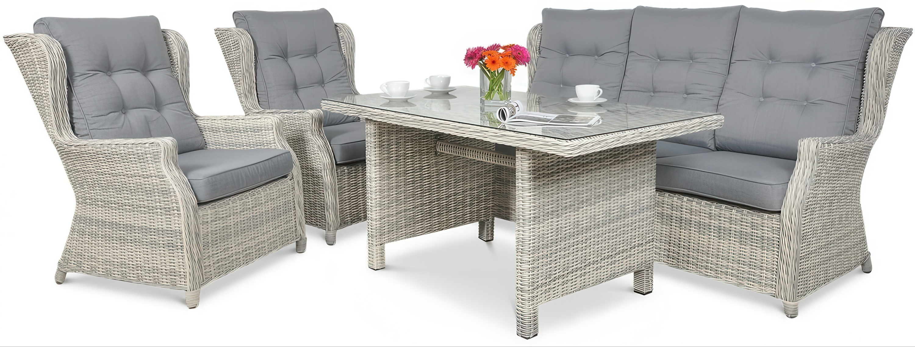 Zestaw mebli technorattanowych TRIVENTO 3 DINING White Grey z szarymi poduchami w białym otoczeniu