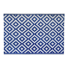 wzorzysty dywan zewnętrzny