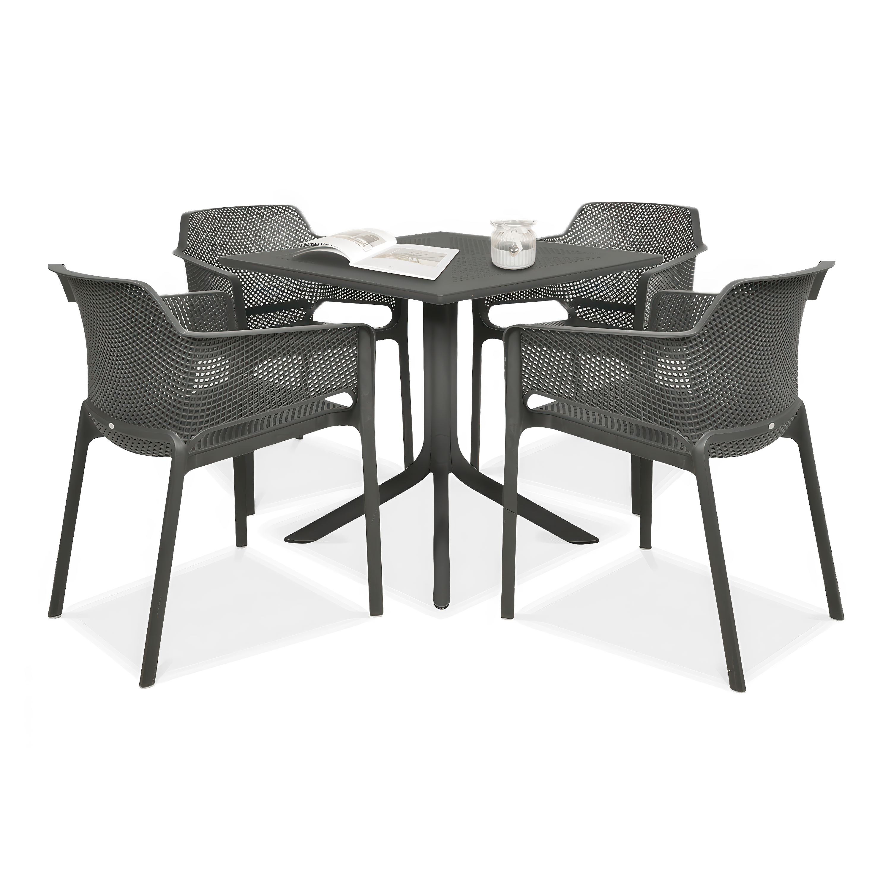 czarne meble tarasowe w zestawie z czarnymi krzesłami i stolikiem