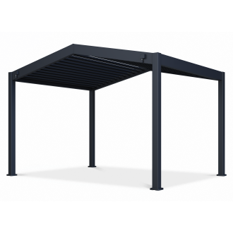 Terasov&aacute; pergola s funkciou nakl&aacute;pania lamiel pod uhlom 135&deg; na ochranu pred slnkom