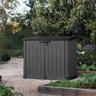 Schowek ogrodowy Keter STORE IT OUT MAX wykonany z tworzywa sztucznego o strukturze przypominającej naturalne drewno