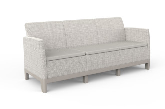 Sofa ogrodowa Scandi Forma Keter jasnoszara z beżowymi poduszkami widoczna z przodu