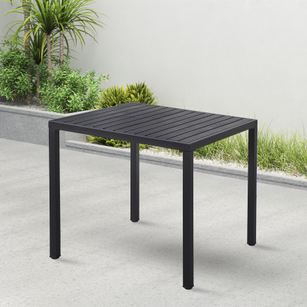 Stół ogrodowy BRIS Black Bjørkka widok boczny w aranżacji