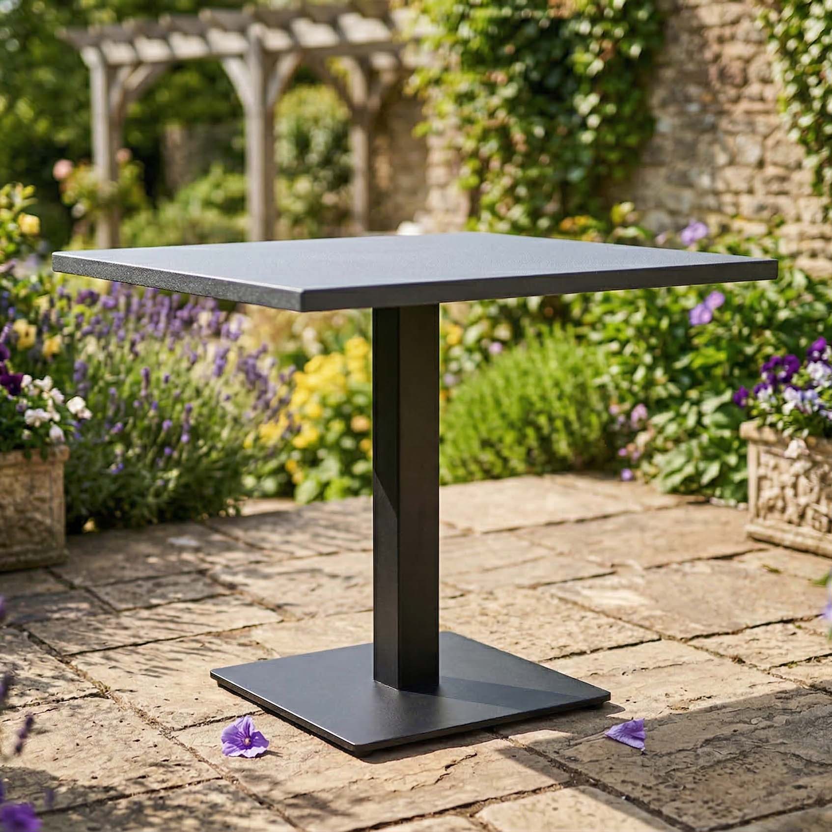 stolik ogrodowy RIVIO GRANO 80 cm minimalistyczny taras Bjørkka