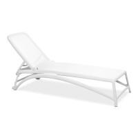 biały regulowany leżak
