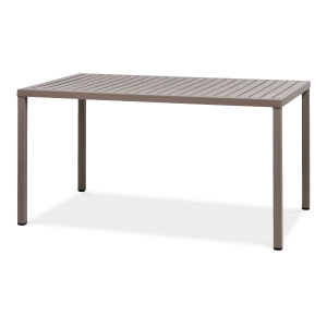 brązowy stół jadalniany na taras