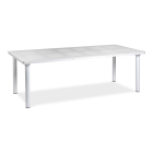 biały stół ogrodowy