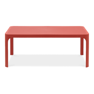 czerwony stolik tarasowy