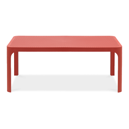 czerwony stolik tarasowy