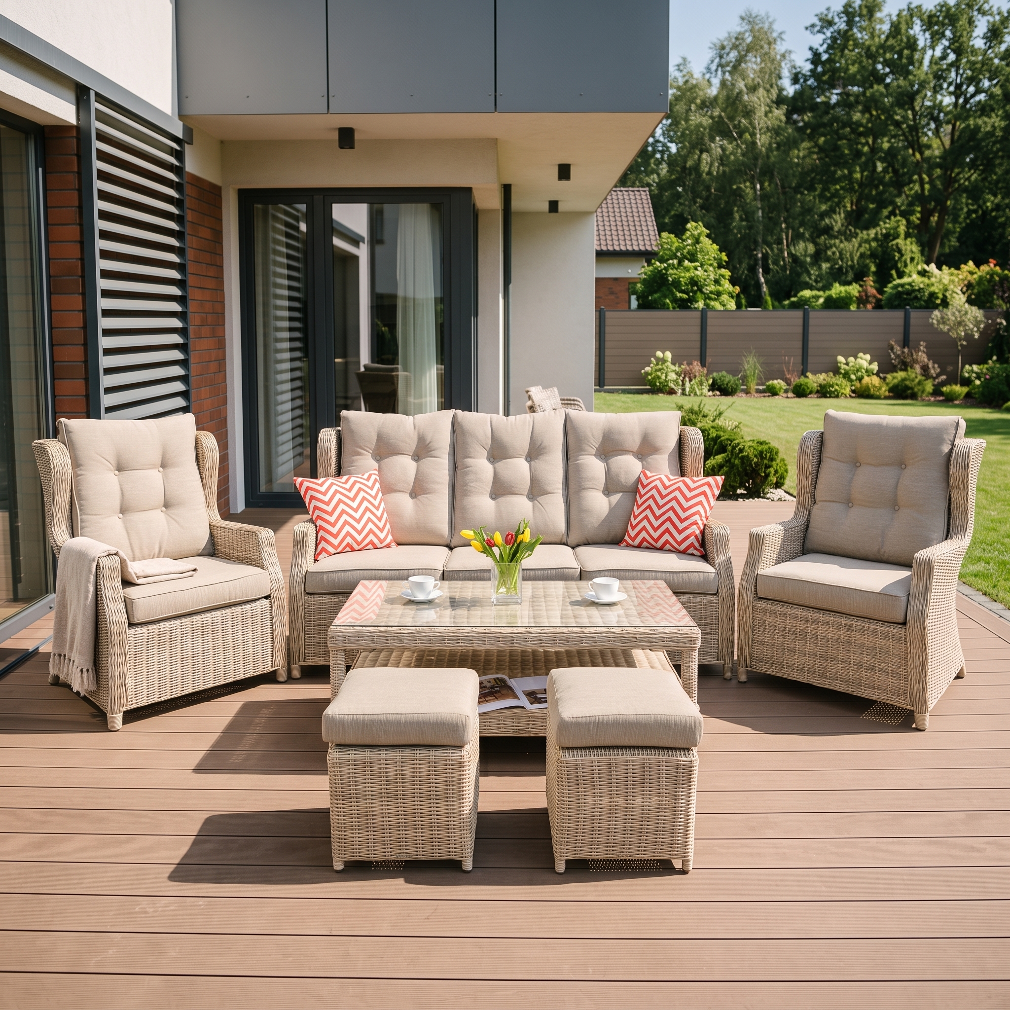 Zestaw technorattanowy TRIVENTO 3 + PUFY Beige — aranżacja