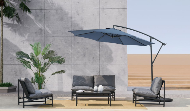niebieski parasol na nowoczesnym tarasie z meblami wypoczynkowymi 