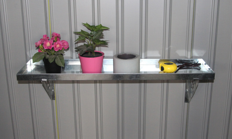 Półka metalowa do domku