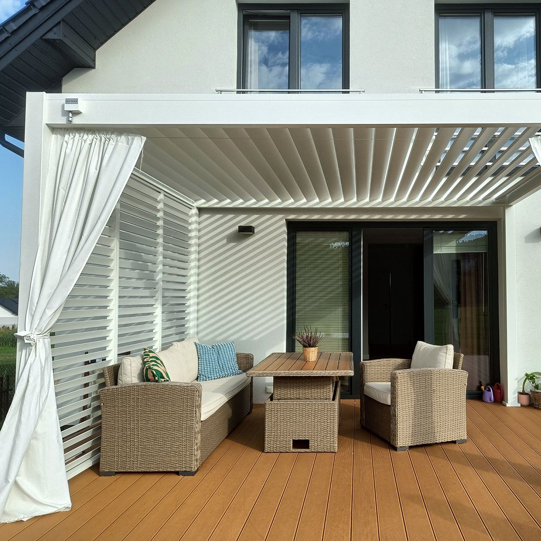 Aranżacja klienta z produktem Pergola ogrodowa na taras ELEGANCE 3x4 White - Gutroof