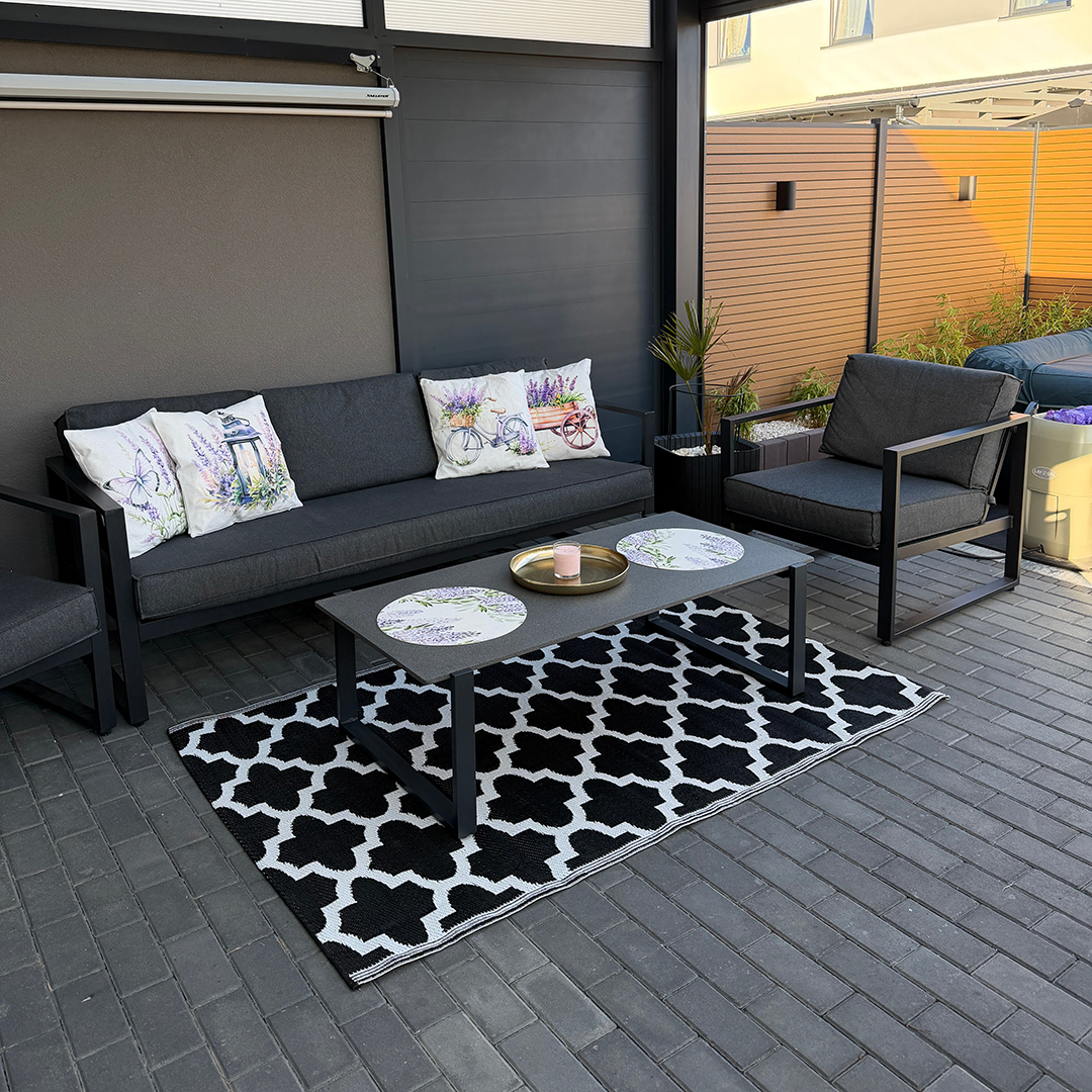 Aranżacja klienta z produktem Dywan na taras 120x180cm Agenda Black - MOODME