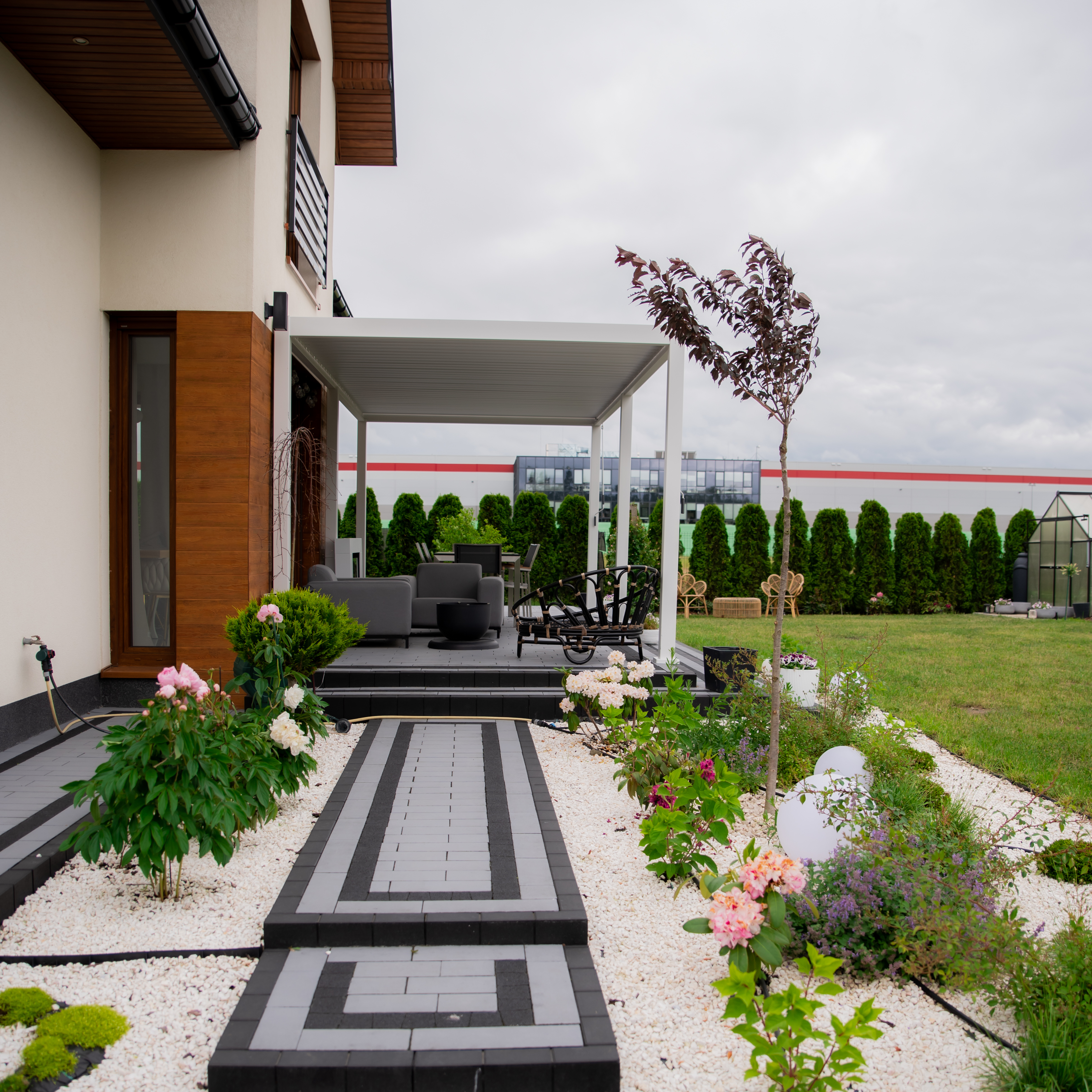Solidna pergola tarasowa 3x6 Premium White - GUTROOF zdjęcie realizacji 15