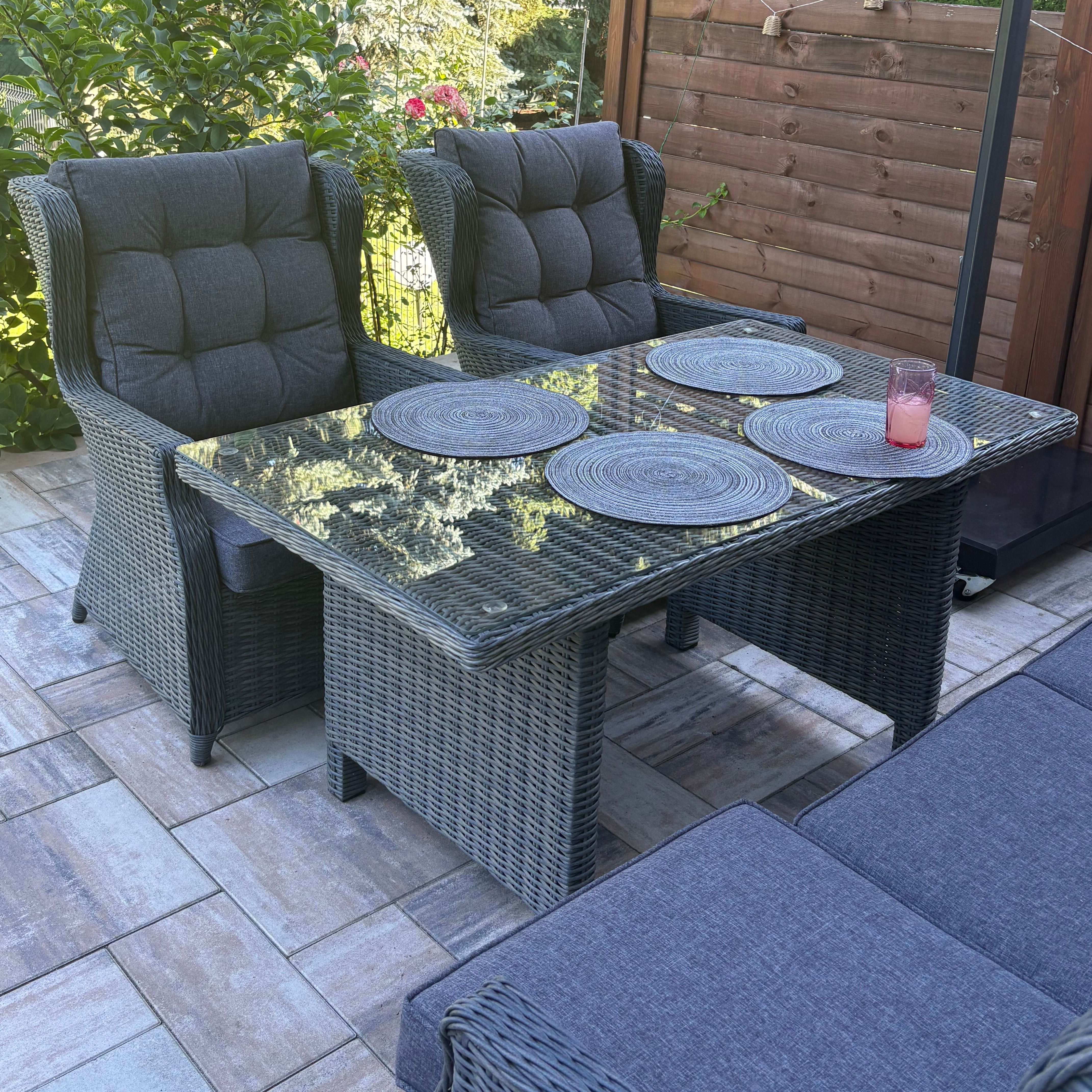 Meble technorattanowe TRIVENTO DINING 3 Dark Grey zdjęcie realizacji 1