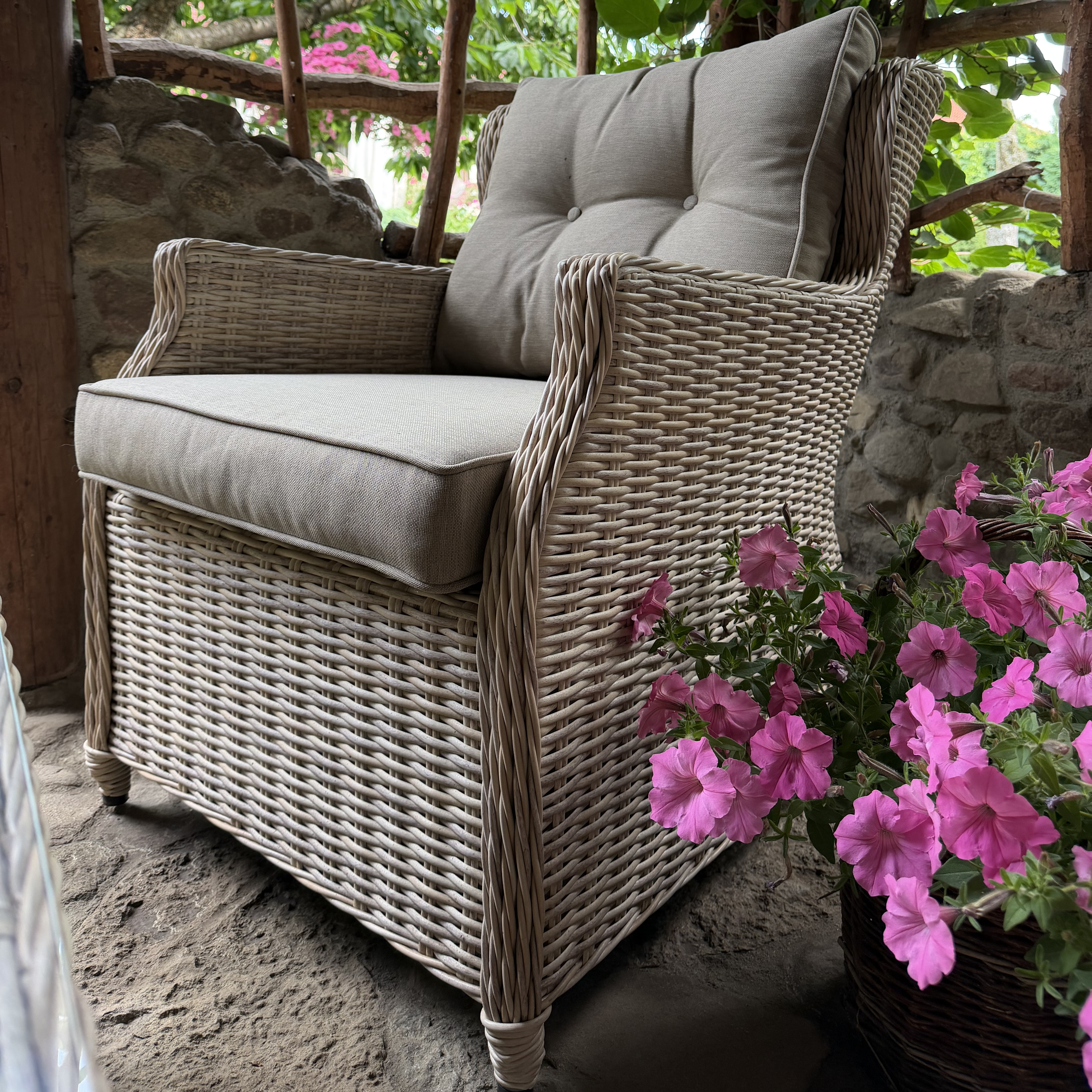 Meble z technorattanu TRIVENTO 2 Beige zdjęcie realizacji 3